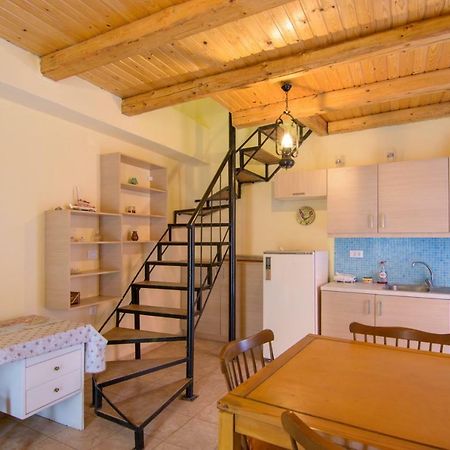 Lilas Traditional Maisonette Elounda  Bagian luar foto