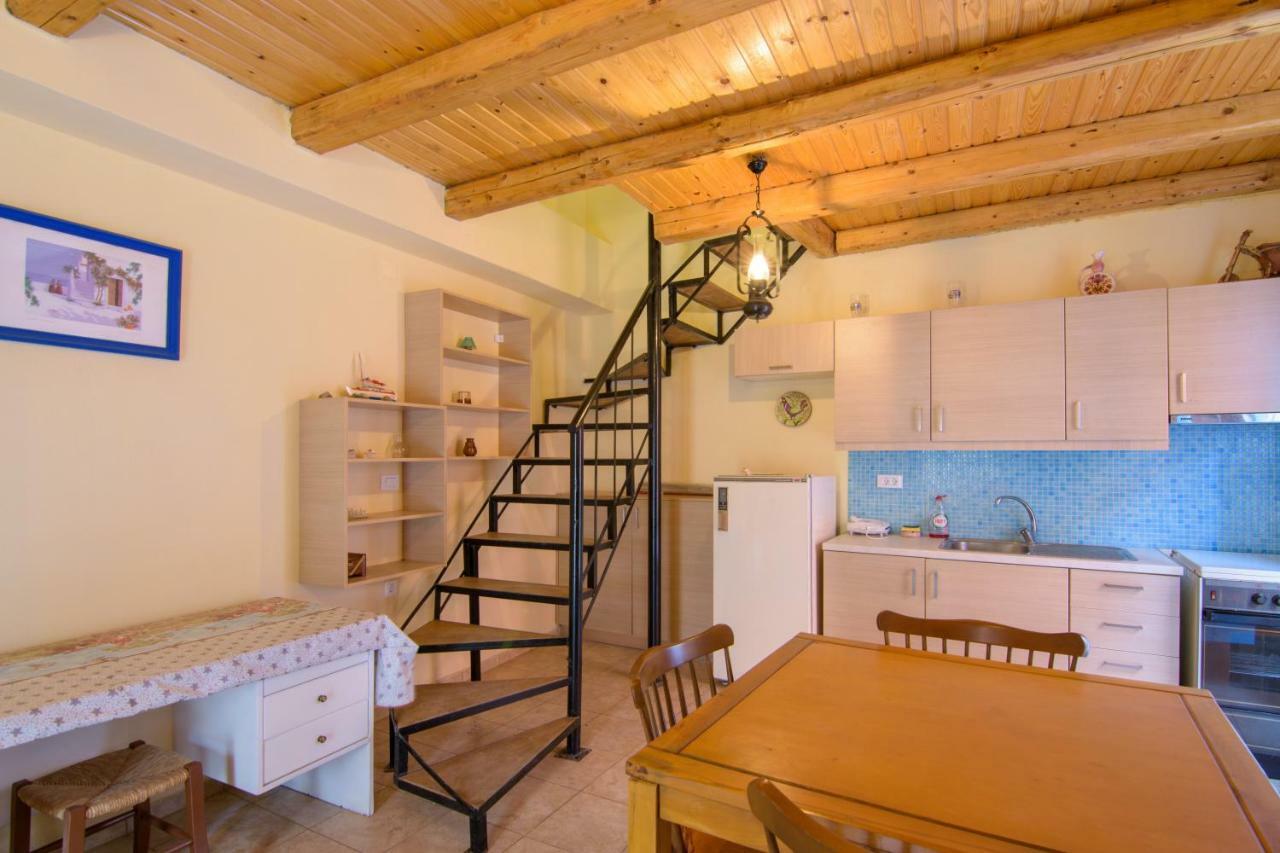 Lilas Traditional Maisonette Elounda  Bagian luar foto